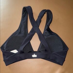 ALO Yoga Black Medium-Support Sports Bra